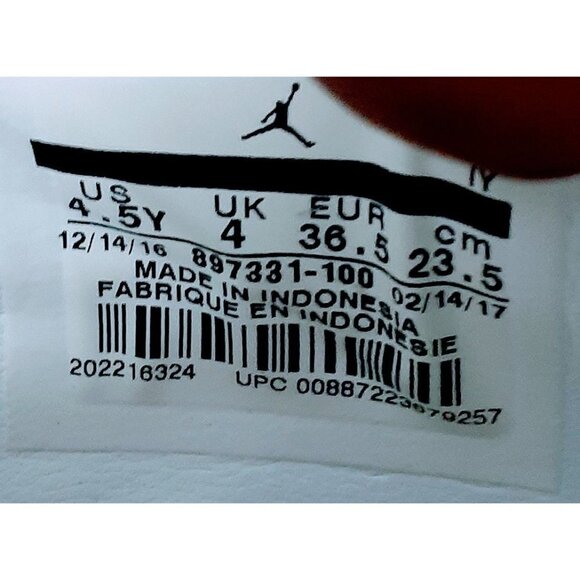 COPY - Nike Air Jordan 11 Retro Low Heiress Sneakers - Picture 5 of 7